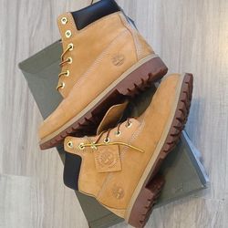 Timberland Premium 6-Inch Boots (Wheat) 