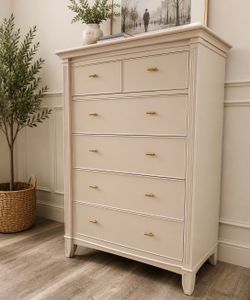 Taupe dresser