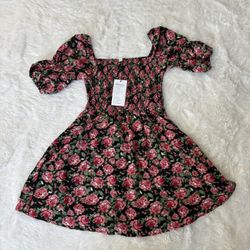 Cute Mini Flowered Dress Size Medium