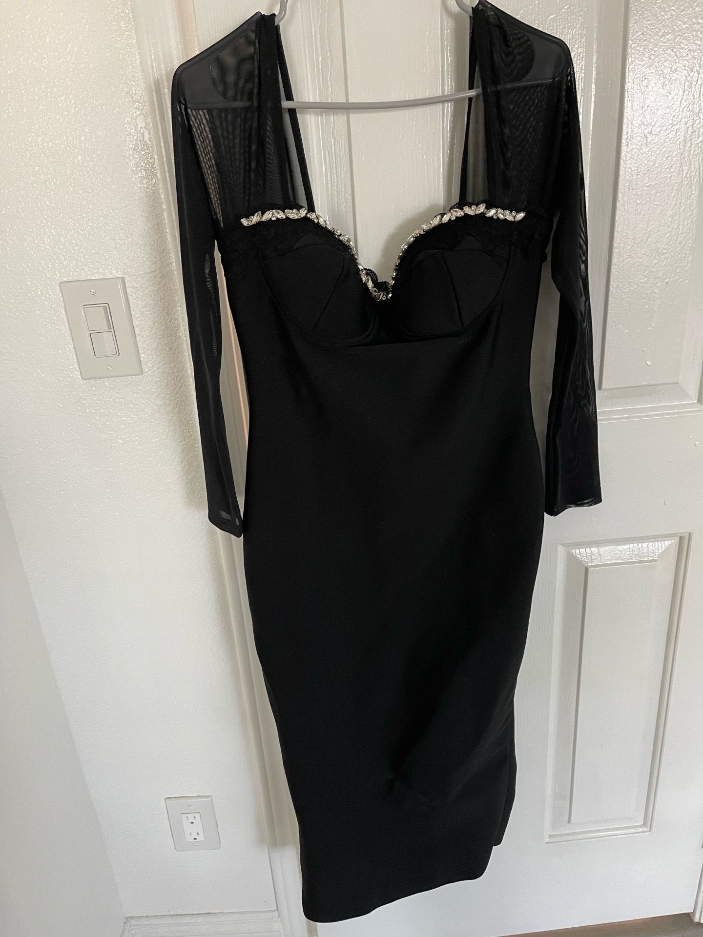 Black long sleeve bandage dress