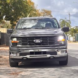 Ford F150 XLT 2025