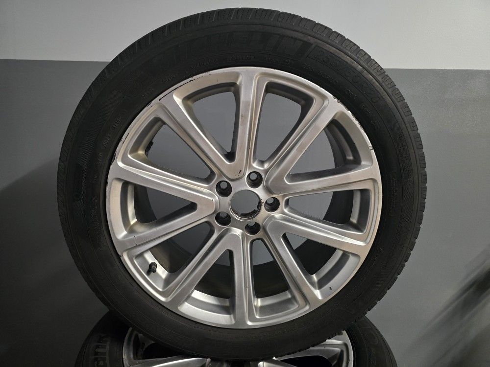 2017 FORD EXPLORER  20" RIMS