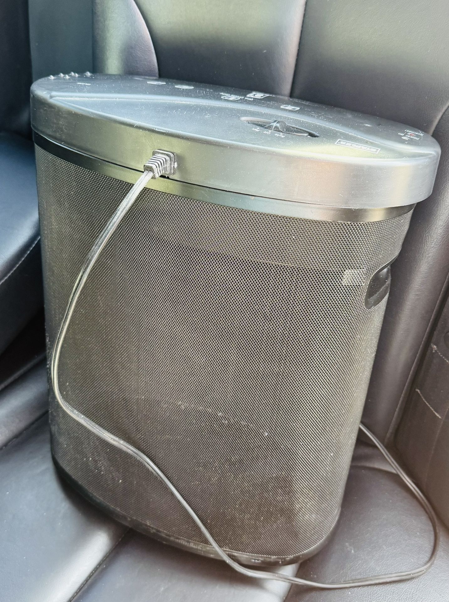 Staples Shredder