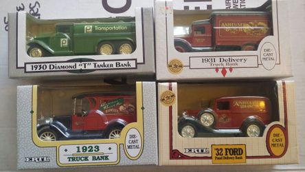 4 trucks bank