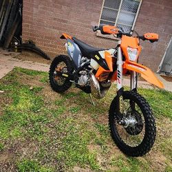 Dirt Bike 