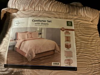 Queen Brand New Comforter