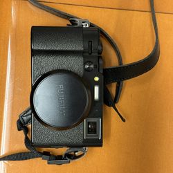 Fujifilm X100VI black