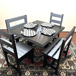 6 Seater Solid Wood Dining Table 