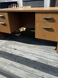 FREE Office Desk. Nice Shape. Need It Gone