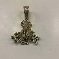 Gold Pendant Money Bag 