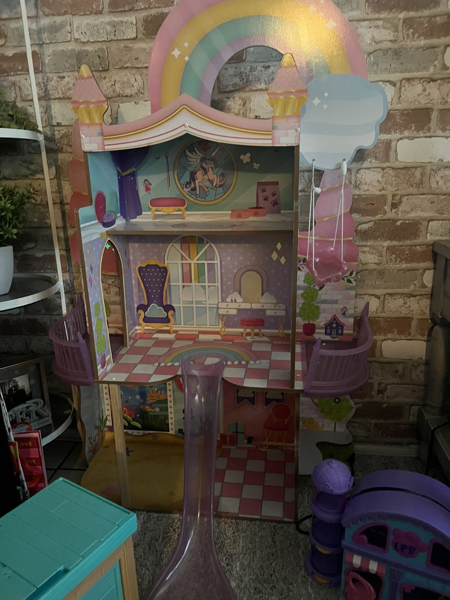 Playhouse And Play Hamster And Cage