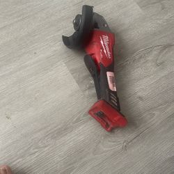 Milwaukee M18 FUEL 5" Flathead Braking Grinder