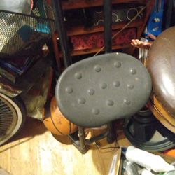Seat  / Chair 