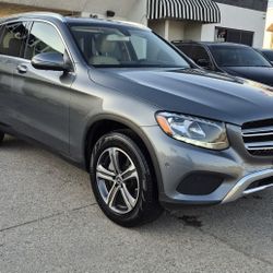 2019 Mercedes-Benz GLC 300