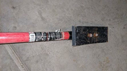 AN AMERICAN COMPANY QTL FIBERGLASS TILE REMOVER TOOL