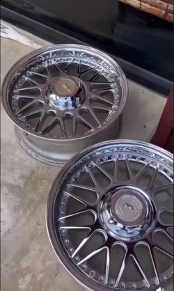 17’ nissan hardbody rims