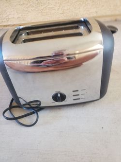 Black & Decker Toaster
Black & Decker toaster
Brand new brand new brand new brand new never been used brand new never been used no box works perfectl