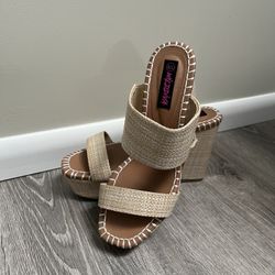 Wild Diva New Woven Block Heel Sandals SZ 6.5 