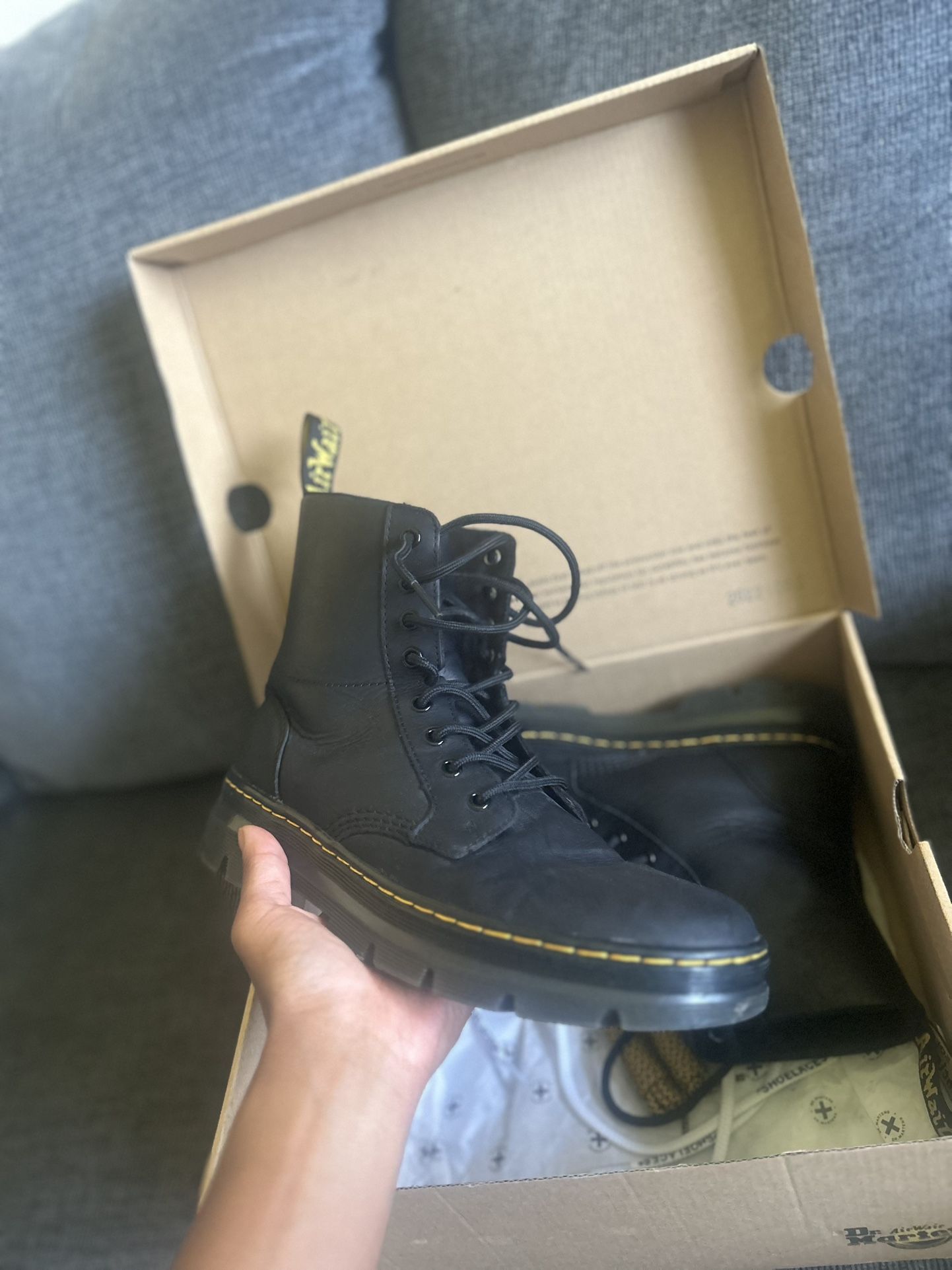 Dr Martens Boots Men Size 9