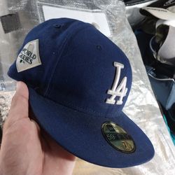 Dodger 2017 world series hat