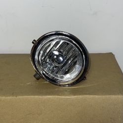 04-14 Mazda 5 6 CX / 7 CX / 9 MPV Clear Lens Right/Passenger Side Fog Light
