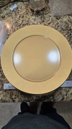 Gold Charger plates - quantity of 8