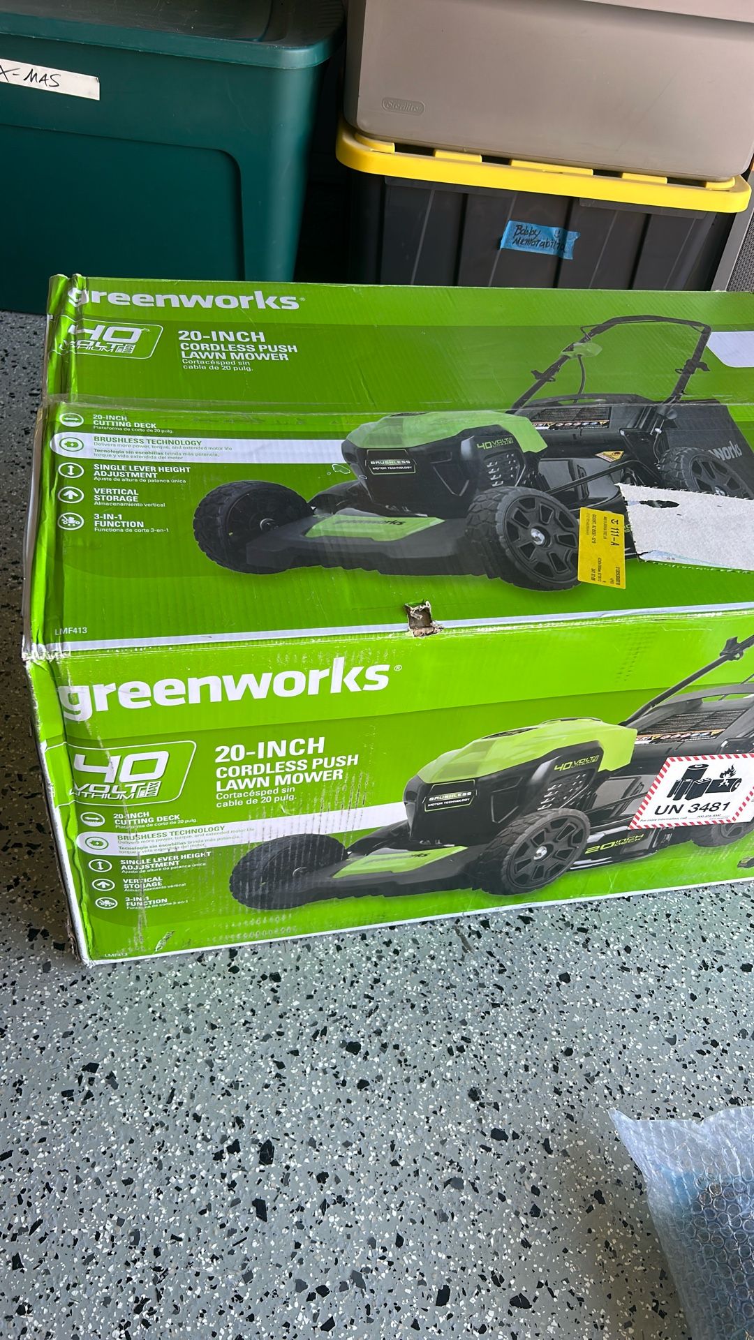 GREENWORKS cordless Push Lawn Mower