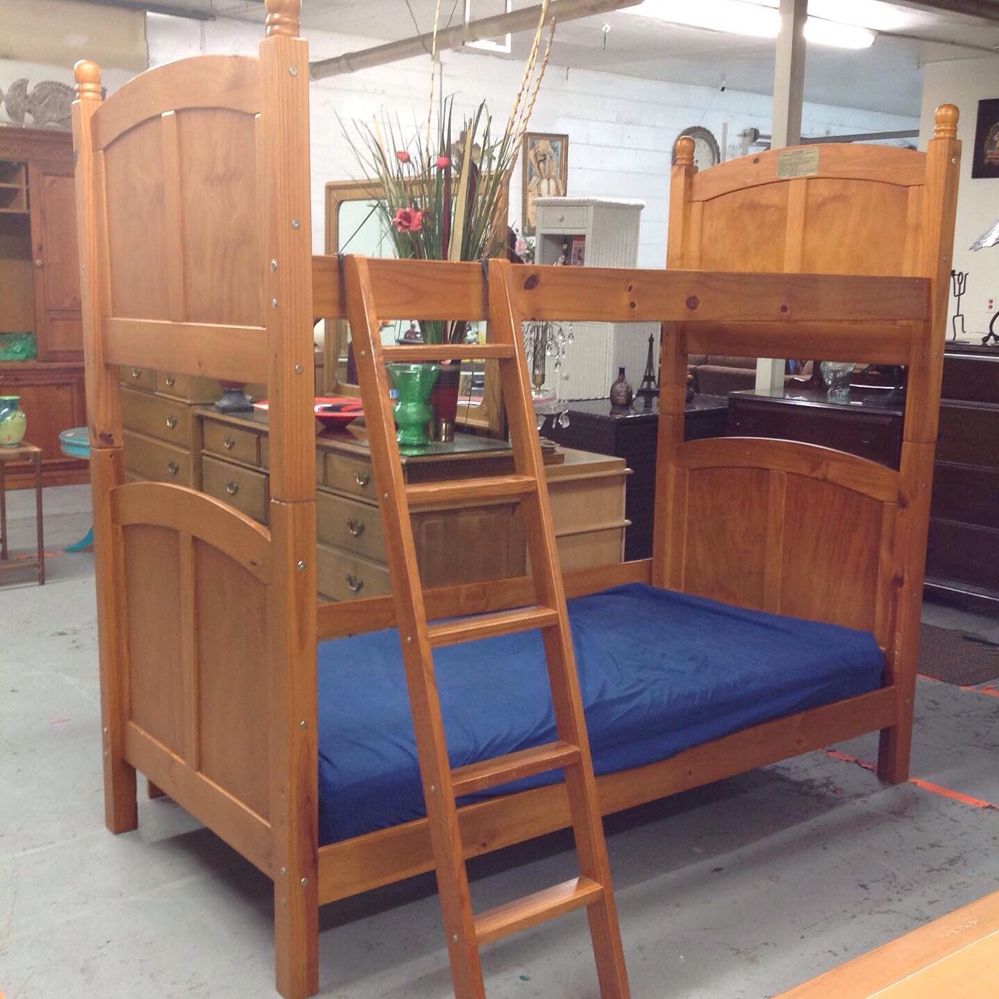 Bunk Bed With Detachable Ladder For Sale