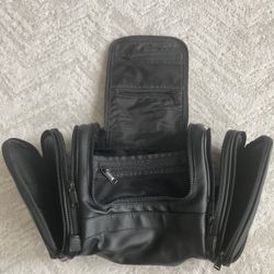 Beschan Toiletry Bag