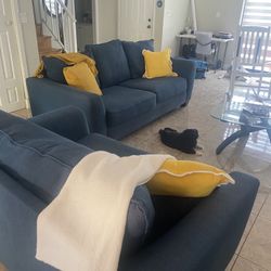 2 Sofas