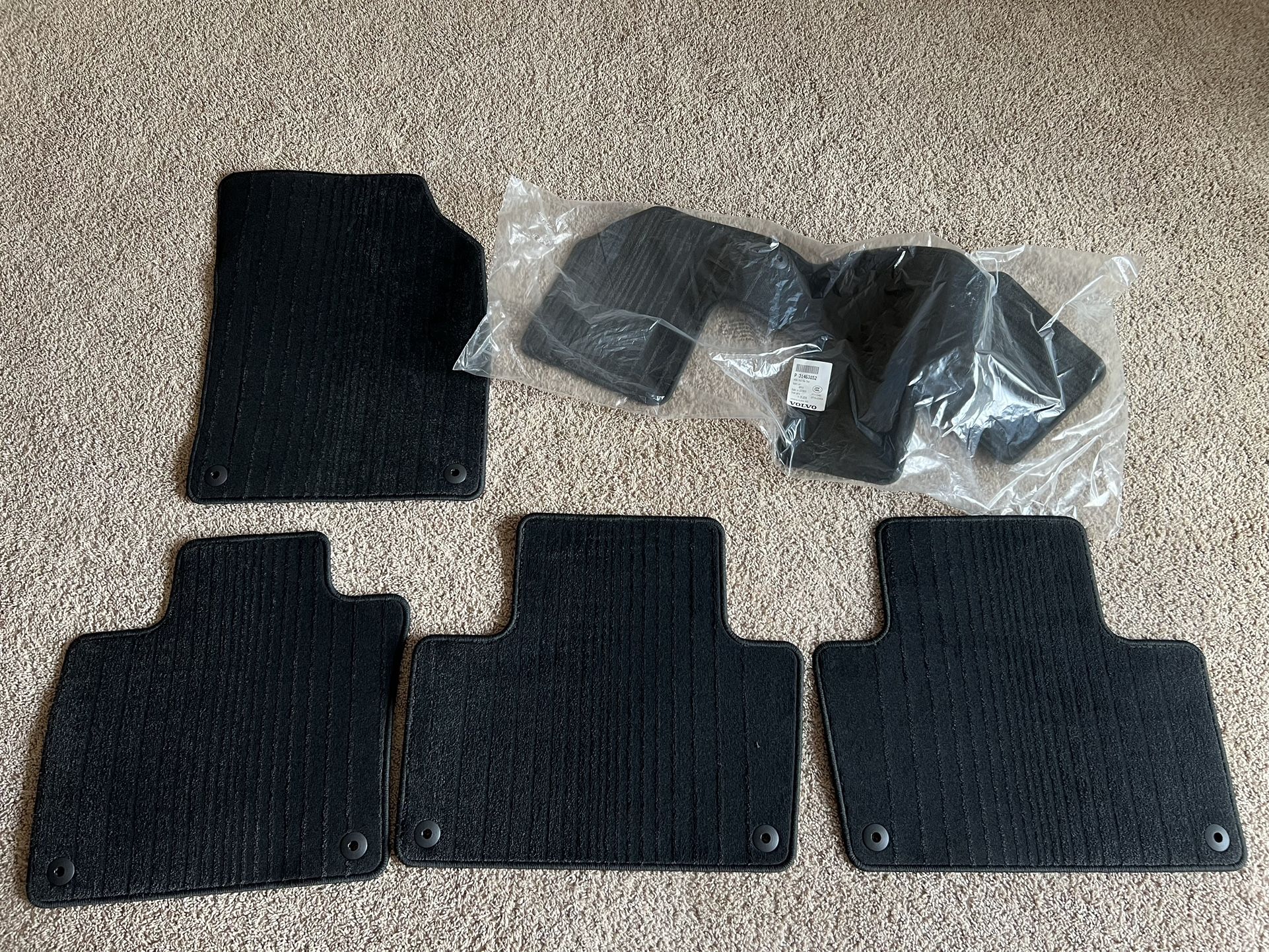 Brand New OEM Floor Matt For 2014-2023 Volvo XC90