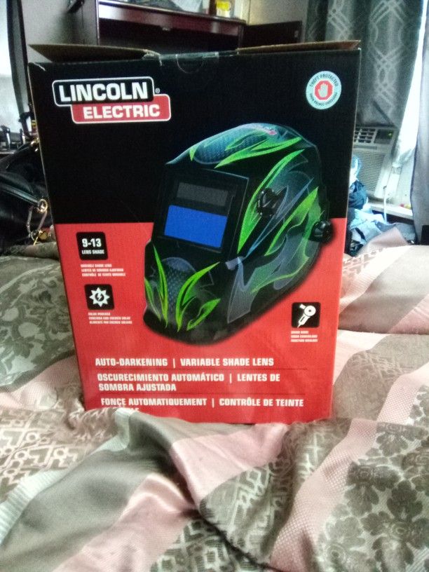 Lincoln Electric Helmet