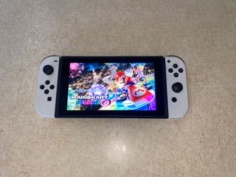 NINTENDO SWITCH V2 MOD With 125 POPULAR SWITCH GAMES INCLUDED