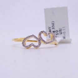10KT Gold With Diamond Ring 