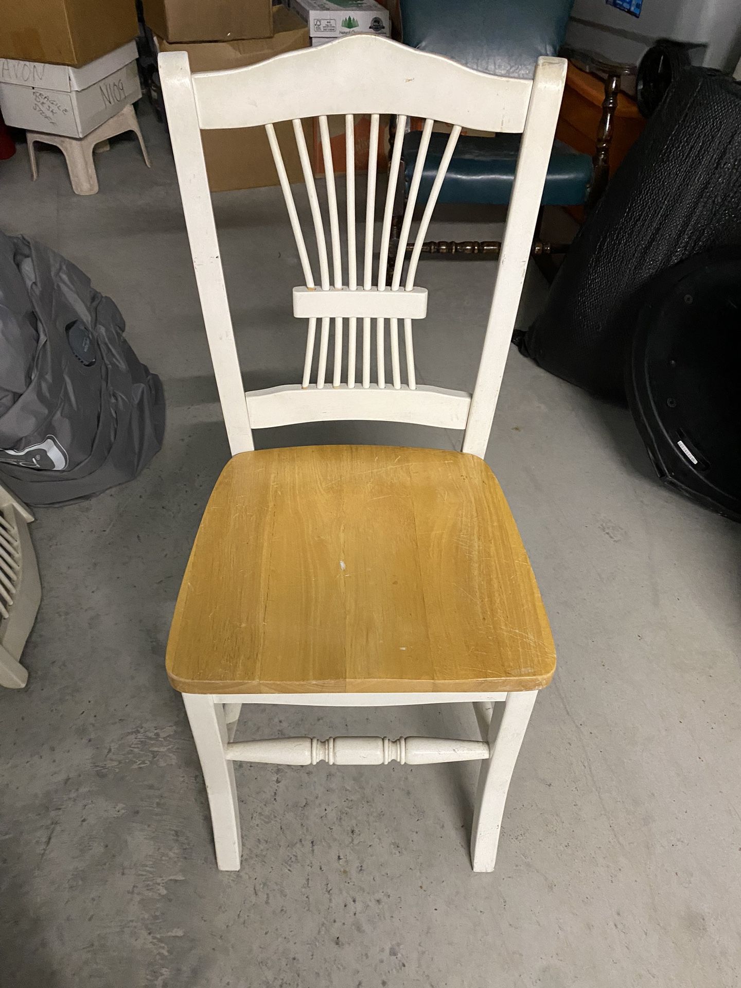 4 Kitchen Chair Set White/Pine Wood Finish