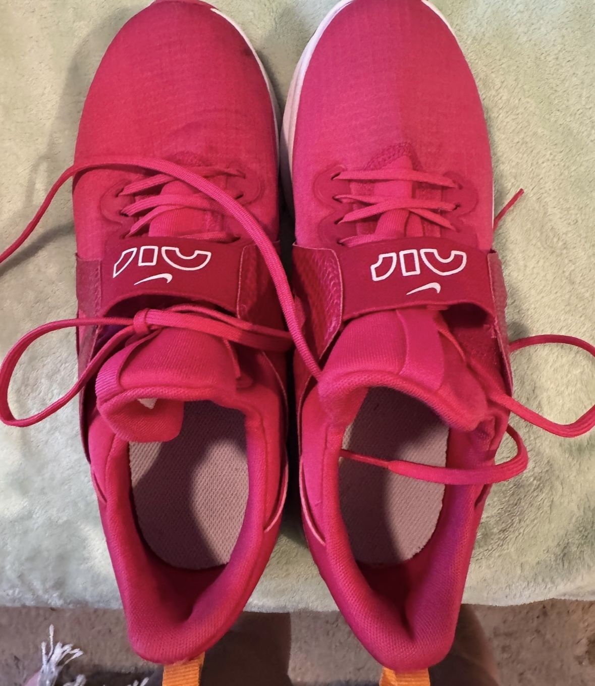 *New* Nike Air. Women's 9.5