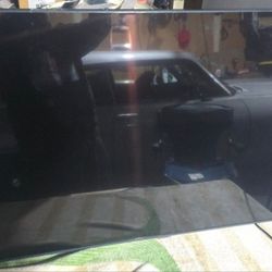 50 inch Broken Samsung 4K Crystal UHD HDR Smart LED TV