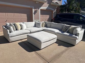 Cindy Crawford 3-Piece Sectional Sofa + Ottoman