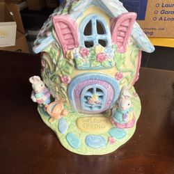 Avon Luminous Treasures Spring Garden Tealight House from 2003.