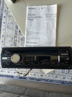 Sony FM/AM compact disc player