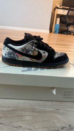 NIKE SB DUNK LOW