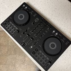 Pioneer DDJ-FLX 4