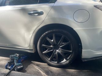 Infiniti 18 inch G35 rims