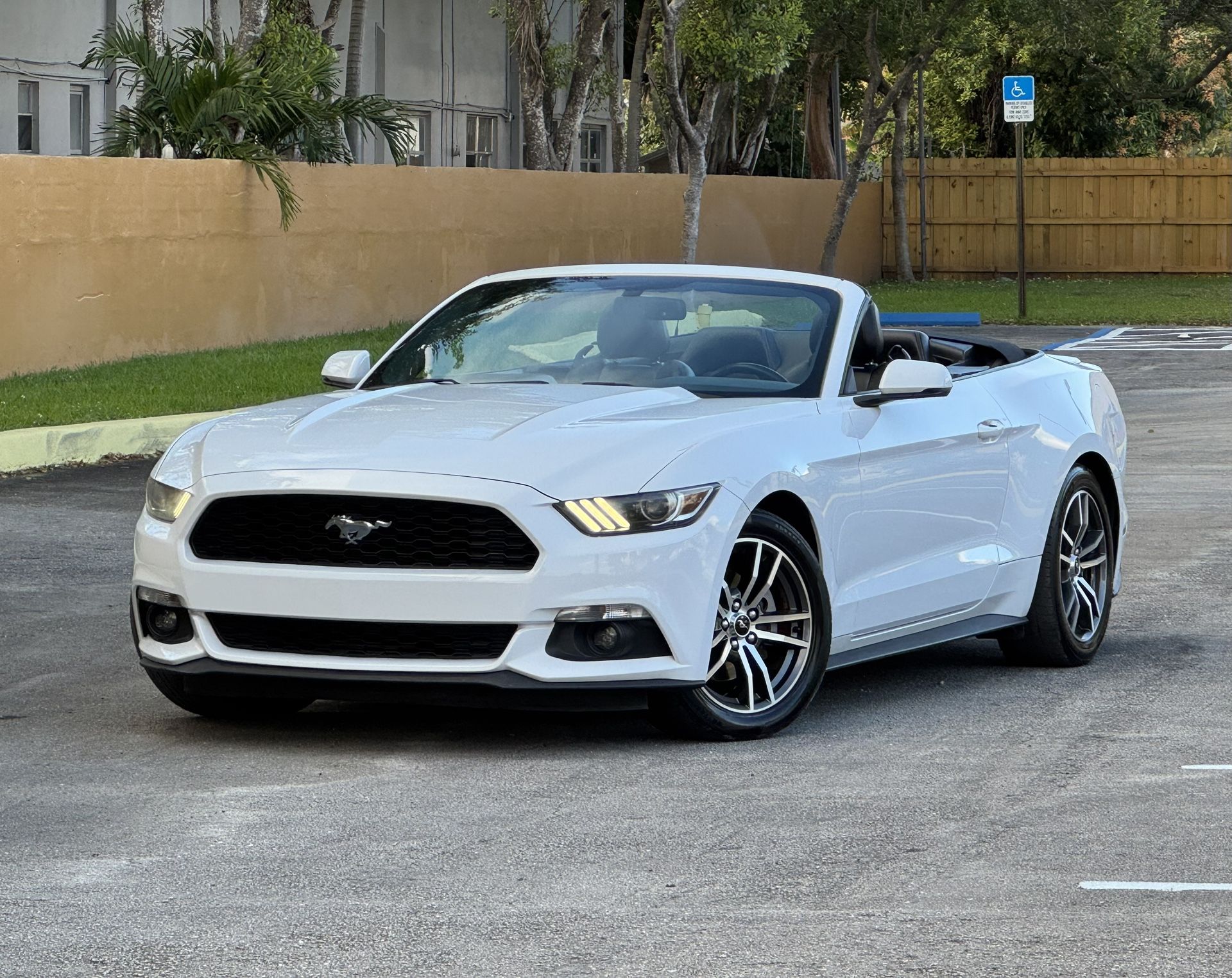 2017 Ford Mustang