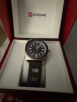 Zodiac Seadragon Swiss Watch (ZO2261) w/ Original Box & Manual