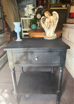 Black Table. 19x16 inches