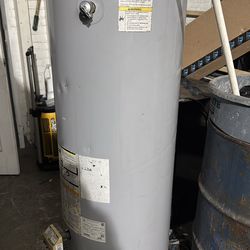 Electric hot water heater