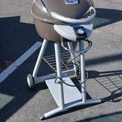 Charbroil Patio Bistro - Electric Grill With Infrared Light 