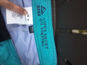 Reef Board Shorts size 28 men’s