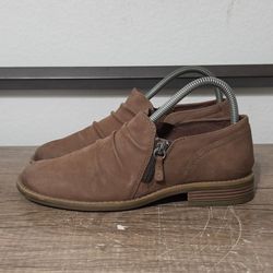 Clarks Camzin Booties Women's Shoes Size 7